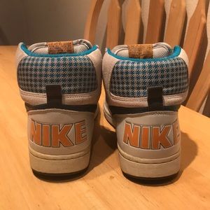 Nike high tops